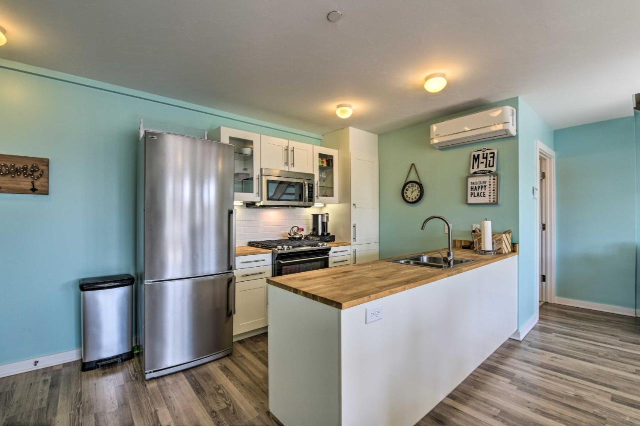 Downtown Saugatuck Condo, Near Oval Beach! Exterior foto